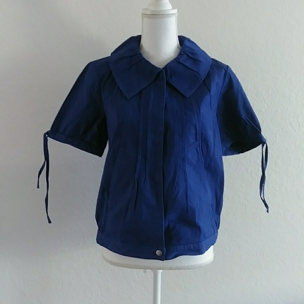 Tullette cropped jacket size Large Womens blue